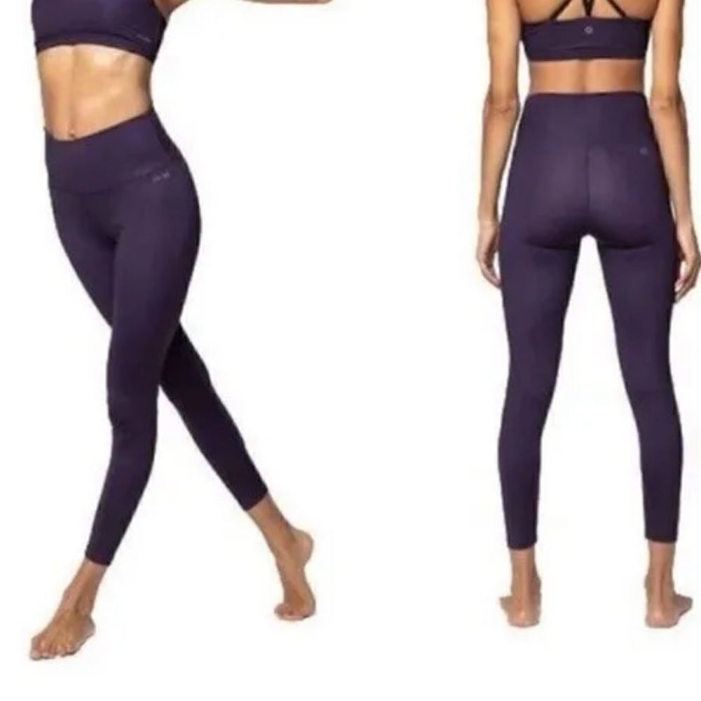 AR-33 Oracle Mid Rise 7/8 Purple Leggings-M